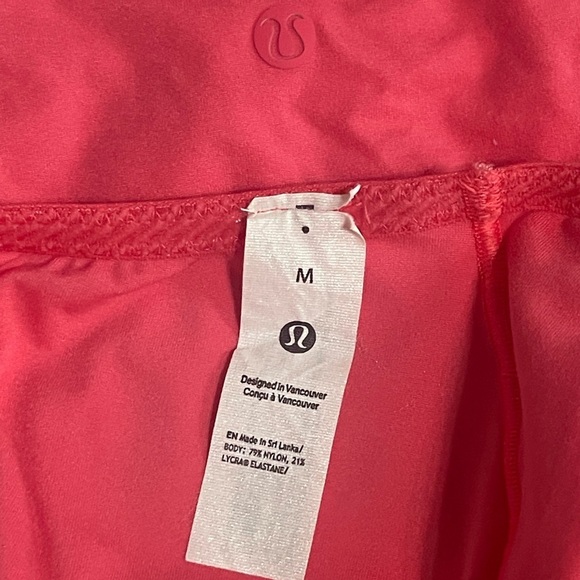 Lululemon Wundermost UltraSoft Nulu Tube Top
Glaze Pink 2024 Style W1ESDS Medium - Picture 4 of 7